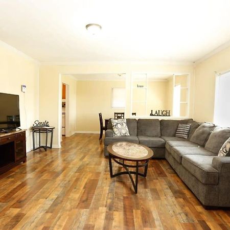 Cozy Retreat For Your Upcoming Trip Knoxville Exterior photo